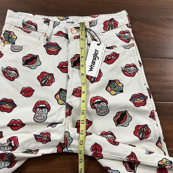 Wrangler Size 27 Read My Lips‎ Rolling Stones Barrel 652 Denim Jeans RARE - Picture 4 of 10